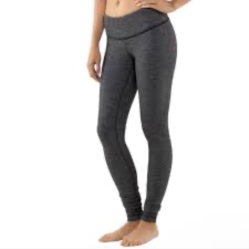Lululemon Wunder Under Pant in Textured Black/Deep Coal Size 8